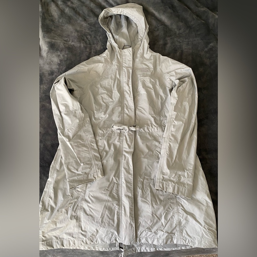 Women’s NorthFace rain jacket